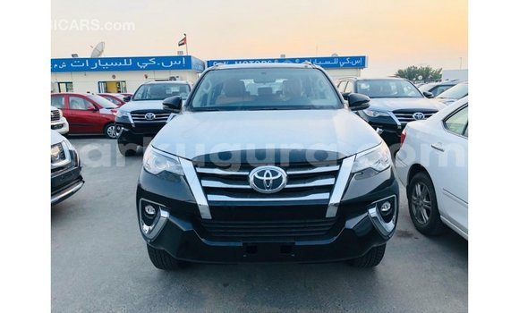 Buy Import Toyota Fortuner Black Car in Import - Dubai in Bujumbura Buy Import Toyota Fortuner Black Car in Import - Dubai in Bujumbura