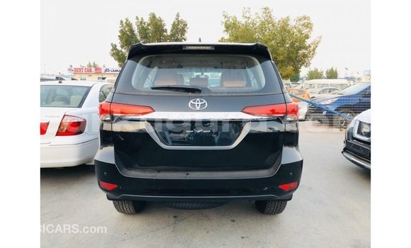 Buy Import Toyota Fortuner Black Car in Import - Dubai in Bujumbura Buy Import Toyota Fortuner Black Car in Import - Dubai in Bujumbura