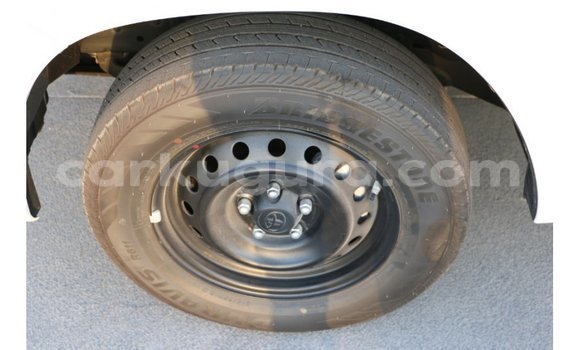 Acheter Import Voiture Toyota Hilux Blanc à Import - Dubai, Bujumbura Acheter Import Voiture Toyota Hilux Blanc à Import - Dubai, Bujumbura