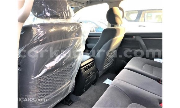 Buy Import Toyota Land Cruiser Other Car in Import - Dubai in Bujumbura Buy Import Toyota Land Cruiser Other Car in Import - Dubai in Bujumbura