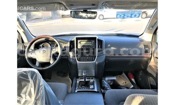 Buy Import Toyota Land Cruiser Other Car in Import - Dubai in Bujumbura Buy Import Toyota Land Cruiser Other Car in Import - Dubai in Bujumbura