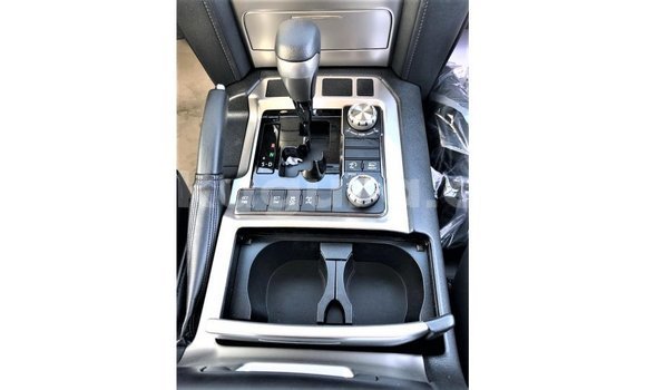 Buy Import Toyota Land Cruiser Other Car in Import - Dubai in Bujumbura Buy Import Toyota Land Cruiser Other Car in Import - Dubai in Bujumbura