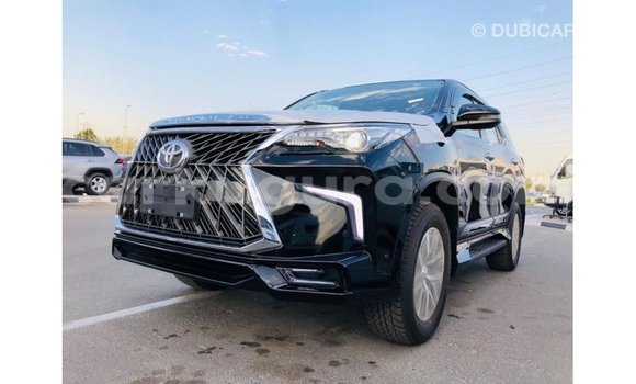 Buy Import Toyota Fortuner Black Car in Import - Dubai in Bujumbura Buy Import Toyota Fortuner Black Car in Import - Dubai in Bujumbura
