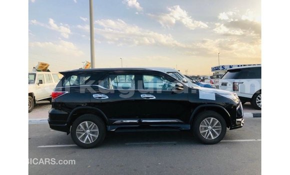 Buy Import Toyota Fortuner Black Car in Import - Dubai in Bujumbura Buy Import Toyota Fortuner Black Car in Import - Dubai in Bujumbura