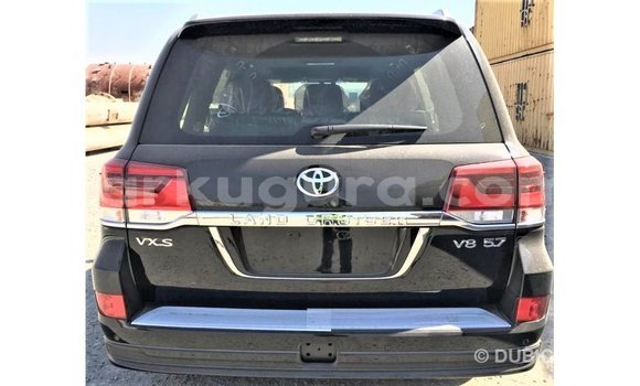 Buy Import Toyota Land Cruiser Black Car in Import - Dubai in Bujumbura Buy Import Toyota Land Cruiser Black Car in Import - Dubai in Bujumbura
