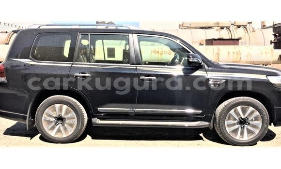 Buy Import Toyota Land Cruiser Black Car in Import - Dubai in Bujumbura Buy Import Toyota Land Cruiser Black Car in Import - Dubai in Bujumbura
