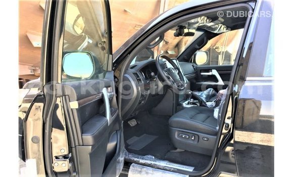 Buy Import Toyota Land Cruiser Black Car in Import - Dubai in Bujumbura Buy Import Toyota Land Cruiser Black Car in Import - Dubai in Bujumbura