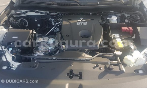 Buy Import Mitsubishi L200 White Car in Import - Dubai in Bujumbura Buy Import Mitsubishi L200 White Car in Import - Dubai in Bujumbura