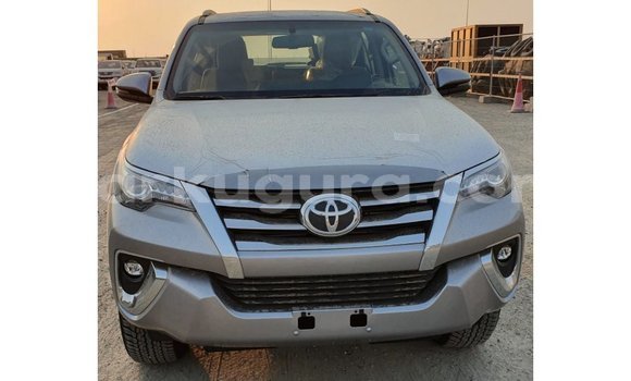 Buy Import Toyota Fortuner Other Car in Import - Dubai in Bujumbura Buy Import Toyota Fortuner Other Car in Import - Dubai in Bujumbura