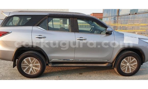 Buy Import Toyota Fortuner Other Car in Import - Dubai in Bujumbura Buy Import Toyota Fortuner Other Car in Import - Dubai in Bujumbura