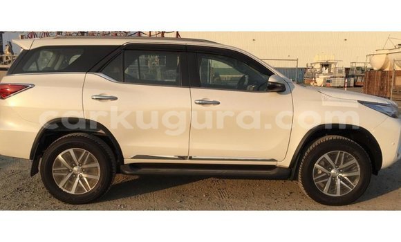 Buy Import Toyota Fortuner Other Car in Import - Dubai in Bujumbura Buy Import Toyota Fortuner Other Car in Import - Dubai in Bujumbura