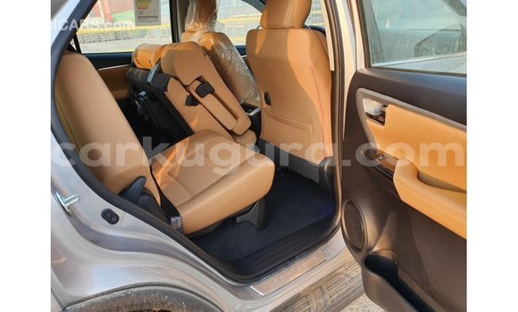 Buy Import Toyota Fortuner Other Car in Import - Dubai in Bujumbura Buy Import Toyota Fortuner Other Car in Import - Dubai in Bujumbura