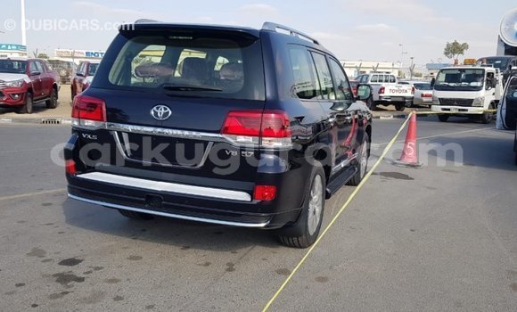 Buy Import Toyota Land Cruiser Black Car in Import - Dubai in Bujumbura Buy Import Toyota Land Cruiser Black Car in Import - Dubai in Bujumbura