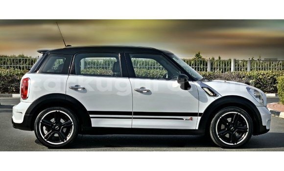 Nunua Imported Mini Cooper Nyeupe Gari ndani ya Import - Dubai nchini Bujumbura Nunua Imported Mini Cooper Nyeupe Gari ndani ya Import - Dubai nchini Bujumbura