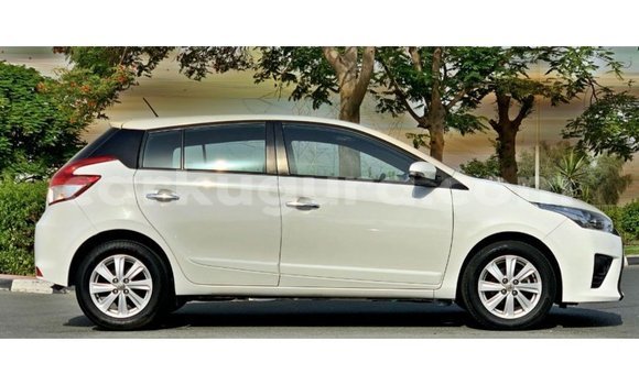 Buy Import Toyota Yaris White Car in Import - Dubai in Bujumbura Buy Import Toyota Yaris White Car in Import - Dubai in Bujumbura