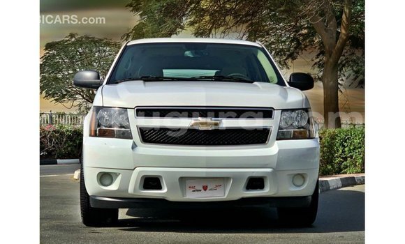 Buy Import Chevrolet Tahoe White Car in Import - Dubai in Bujumbura Buy Import Chevrolet Tahoe White Car in Import - Dubai in Bujumbura