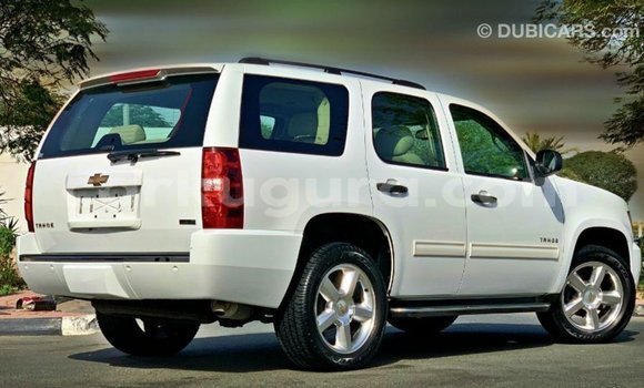 Buy Import Chevrolet Tahoe White Car in Import - Dubai in Bujumbura Buy Import Chevrolet Tahoe White Car in Import - Dubai in Bujumbura