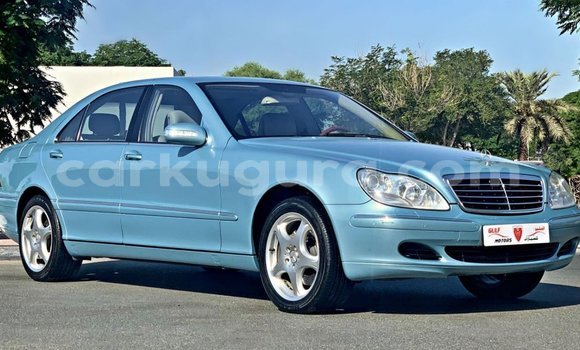 Buy Import Mercedes-Benz 200 Blue Car in Import - Dubai in Bujumbura