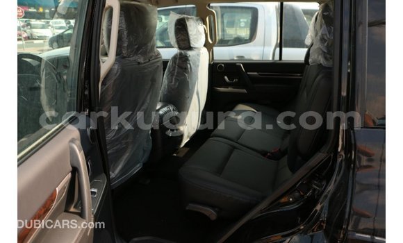 Nunua Imported Mitsubishi Pajero Nyeusi Gari ndani ya Import - Dubai nchini Bujumbura Nunua Imported Mitsubishi Pajero Nyeusi Gari ndani ya Import - Dubai nchini Bujumbura