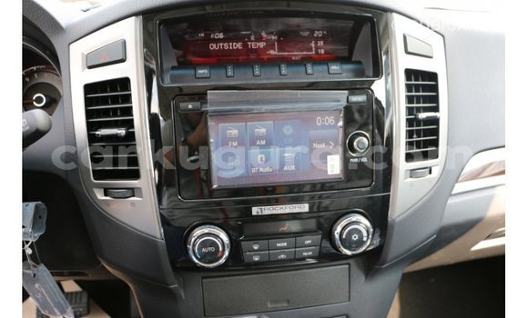 Buy Import Mitsubishi Pajero Black Car in Import - Dubai in Bujumbura Buy Import Mitsubishi Pajero Black Car in Import - Dubai in Bujumbura