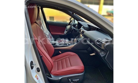 Nunua Imported Lexus IS Nyeupe Gari ndani ya Import - Dubai nchini Bujumbura Nunua Imported Lexus IS Nyeupe Gari ndani ya Import - Dubai nchini Bujumbura