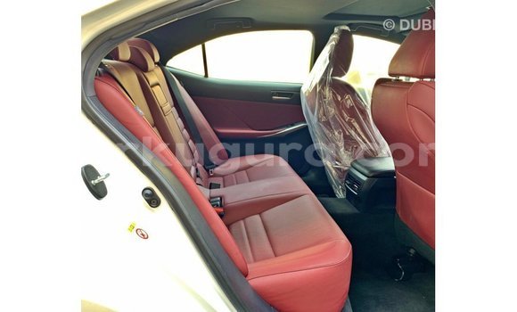 Nunua Imported Lexus IS Nyeupe Gari ndani ya Import - Dubai nchini Bujumbura Nunua Imported Lexus IS Nyeupe Gari ndani ya Import - Dubai nchini Bujumbura