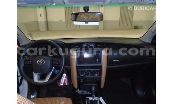 Buy Import Toyota Fortuner White Car in Import - Dubai in Bujumbura Buy Import Toyota Fortuner White Car in Import - Dubai in Bujumbura