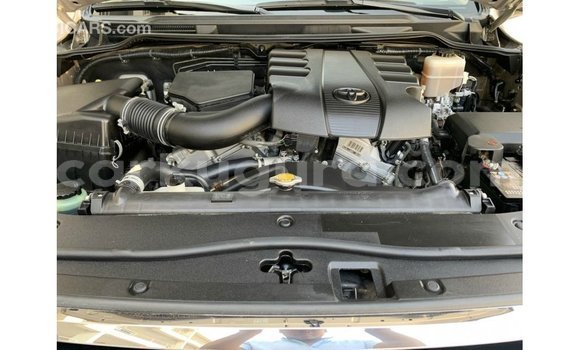 Buy Import Toyota Land Cruiser Other Car in Import - Dubai in Bujumbura Buy Import Toyota Land Cruiser Other Car in Import - Dubai in Bujumbura
