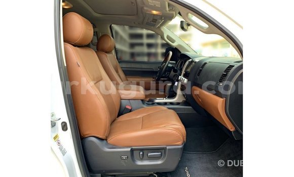 Buy Import Toyota Tundra White Car in Import - Dubai in Bujumbura Buy Import Toyota Tundra White Car in Import - Dubai in Bujumbura