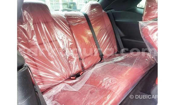 Buy Import Dodge Challenger White Car in Import - Dubai in Bujumbura Buy Import Dodge Challenger White Car in Import - Dubai in Bujumbura