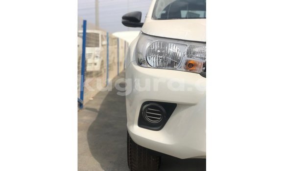 Buy Import Toyota Hilux White Car in Import - Dubai in Bujumbura Buy Import Toyota Hilux White Car in Import - Dubai in Bujumbura