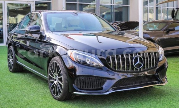 Acheter Import Voiture Mercedes-Benz 600 Noir à Import - Dubai, Bujumbura