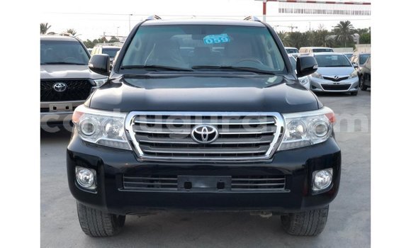 Nunua Imported Toyota Land Cruiser Nyeusi Gari ndani ya Import - Dubai nchini Bujumbura Nunua Imported Toyota Land Cruiser Nyeusi Gari ndani ya Import - Dubai nchini Bujumbura