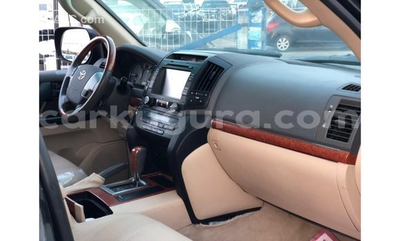 Nunua Imported Toyota Land Cruiser Nyeusi Gari ndani ya Import - Dubai nchini Bujumbura Nunua Imported Toyota Land Cruiser Nyeusi Gari ndani ya Import - Dubai nchini Bujumbura