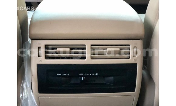 Nunua Imported Toyota Land Cruiser Nyeusi Gari ndani ya Import - Dubai nchini Bujumbura Nunua Imported Toyota Land Cruiser Nyeusi Gari ndani ya Import - Dubai nchini Bujumbura