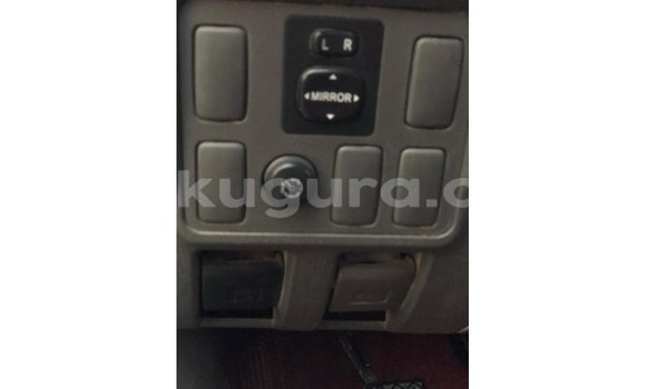 Acheter Import Voiture Toyota Hilux Blanc à Import - Dubai, Bujumbura Acheter Import Voiture Toyota Hilux Blanc à Import - Dubai, Bujumbura