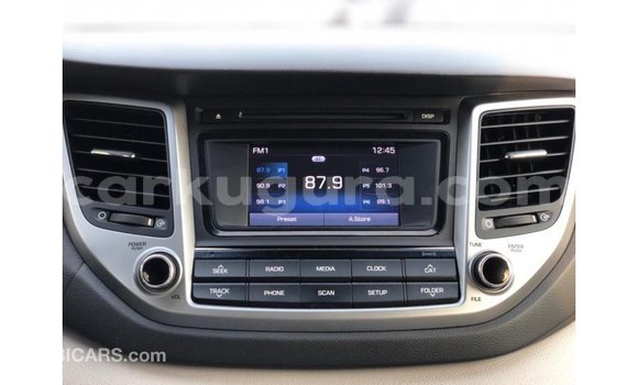 Acheter Import Voiture Hyundai Tucson Noir à Import - Dubai, Bujumbura Acheter Import Voiture Hyundai Tucson Noir à Import - Dubai, Bujumbura