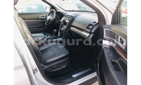 Acheter Import Voiture Ford Explorer Autre à Import - Dubai, Bujumbura Acheter Import Voiture Ford Explorer Autre à Import - Dubai, Bujumbura