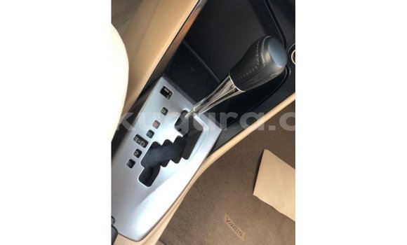 Acheter Import Voiture Toyota Yaris Blanc à Import - Dubai, Bujumbura Acheter Import Voiture Toyota Yaris Blanc à Import - Dubai, Bujumbura