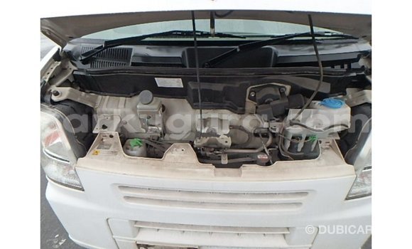 Buy Import Suzuki Every White Car in Import - Dubai in Bujumbura Buy Import Suzuki Every White Car in Import - Dubai in Bujumbura