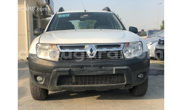 Acheter Import Voiture Renault Duster Blanc à Import - Dubai, Bujumbura Acheter Import Voiture Renault Duster Blanc à Import - Dubai, Bujumbura