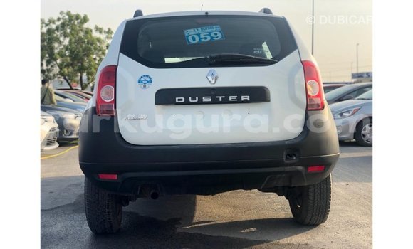 Acheter Import Voiture Renault Duster Blanc à Import - Dubai, Bujumbura Acheter Import Voiture Renault Duster Blanc à Import - Dubai, Bujumbura