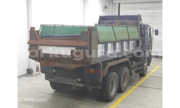 Acheter Import Voiture Nissan 350Z Bleu à Import - Dubai, Bujumbura Acheter Import Voiture Nissan 350Z Bleu à Import - Dubai, Bujumbura