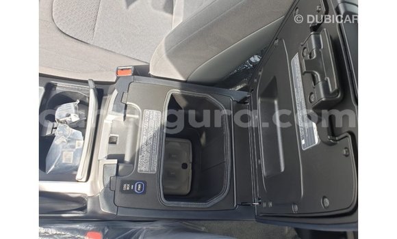 Acheter Import Voiture Toyota Land Cruiser Noir à Import - Dubai, Bujumbura Acheter Import Voiture Toyota Land Cruiser Noir à Import - Dubai, Bujumbura