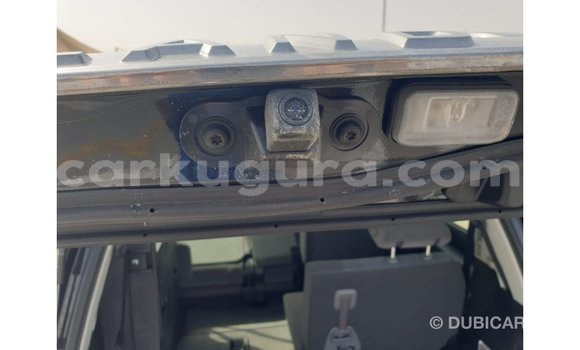 Acheter Import Voiture Toyota Land Cruiser Noir à Import - Dubai, Bujumbura Acheter Import Voiture Toyota Land Cruiser Noir à Import - Dubai, Bujumbura