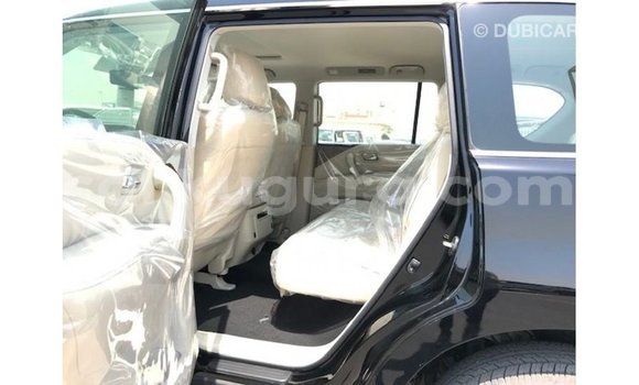 Acheter Import Voiture Nissan Patrol Noir à Import - Dubai, Bujumbura Acheter Import Voiture Nissan Patrol Noir à Import - Dubai, Bujumbura