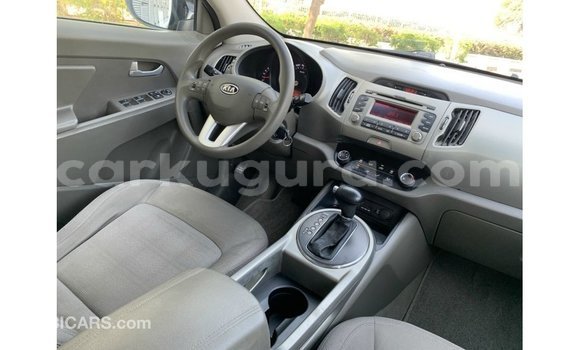 Nunua Imported Kia Sportage Nyeusi Gari ndani ya Import - Dubai nchini Bujumbura Nunua Imported Kia Sportage Nyeusi Gari ndani ya Import - Dubai nchini Bujumbura