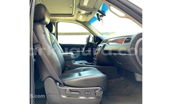 Buy Import Chevrolet Suburban Black Car in Import - Dubai in Bujumbura Buy Import Chevrolet Suburban Black Car in Import - Dubai in Bujumbura