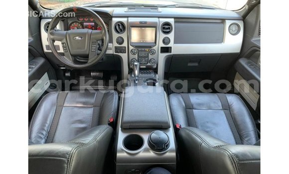 Acheter Import Utilitaire Ford AEV AMBULANCE Beige à Import - Dubai, Bujumbura Acheter Import Utilitaire Ford AEV AMBULANCE Beige à Import - Dubai, Bujumbura