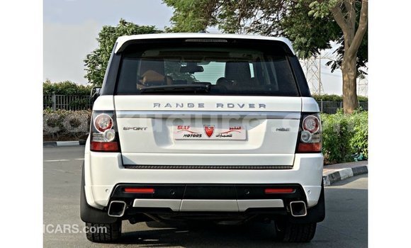 Buy Import Land Rover Range Rover White Car in Import - Dubai in Bujumbura Buy Import Land Rover Range Rover White Car in Import - Dubai in Bujumbura